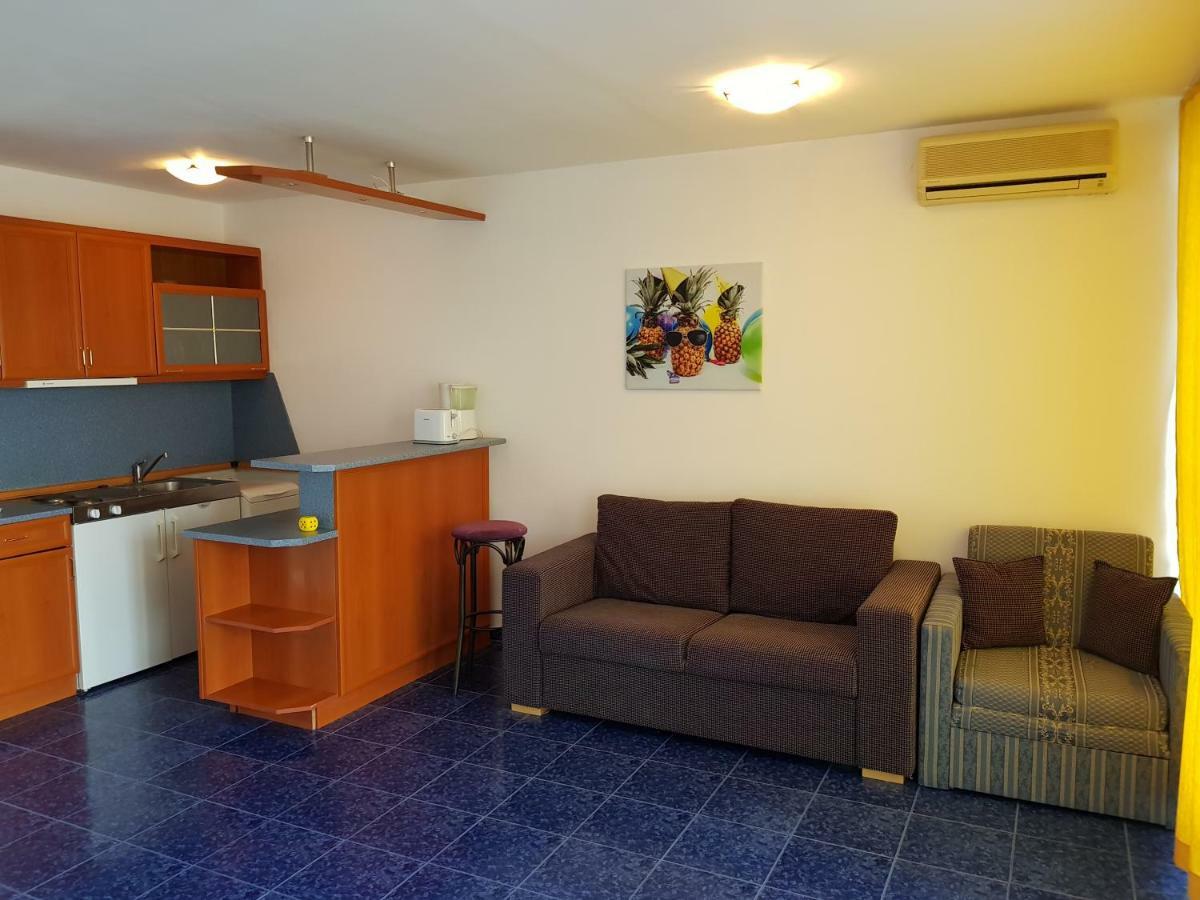 Riviera Complex 6 Hotel Szveti Vlasz Kültér fotó